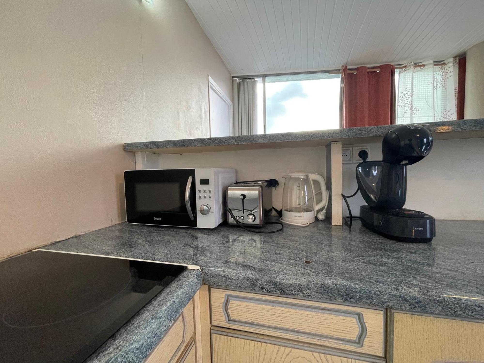 Penthouse Seaside 10 Min Port, Croisiere Et Aeroport Apartment Пойнт а Питр Екстериор снимка