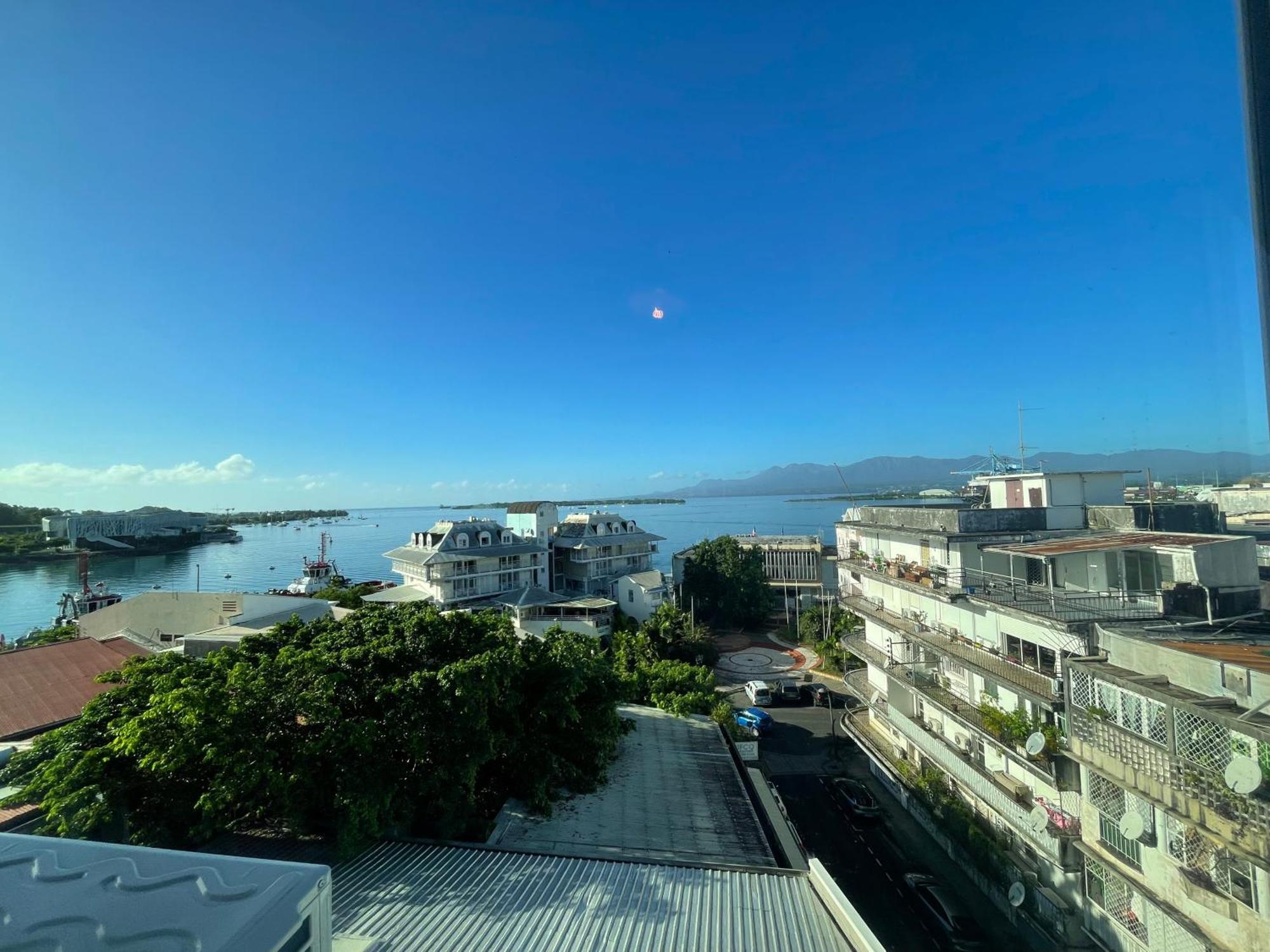 Penthouse Seaside 10 Min Port, Croisiere Et Aeroport Apartment Пойнт а Питр Екстериор снимка