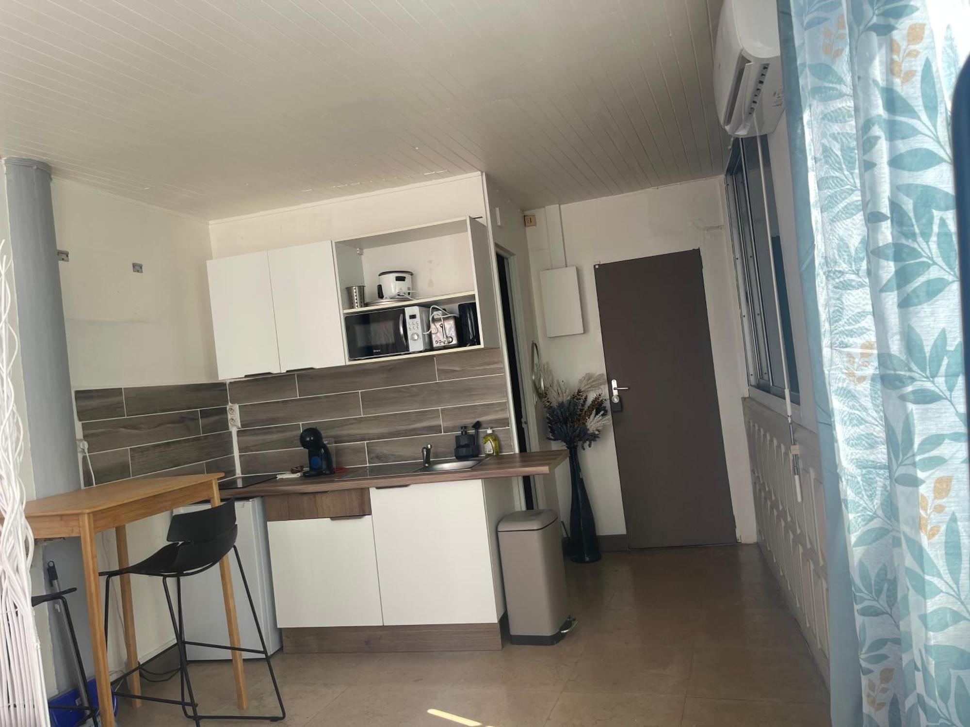 Penthouse Seaside 10 Min Port, Croisiere Et Aeroport Apartment Пойнт а Питр Екстериор снимка