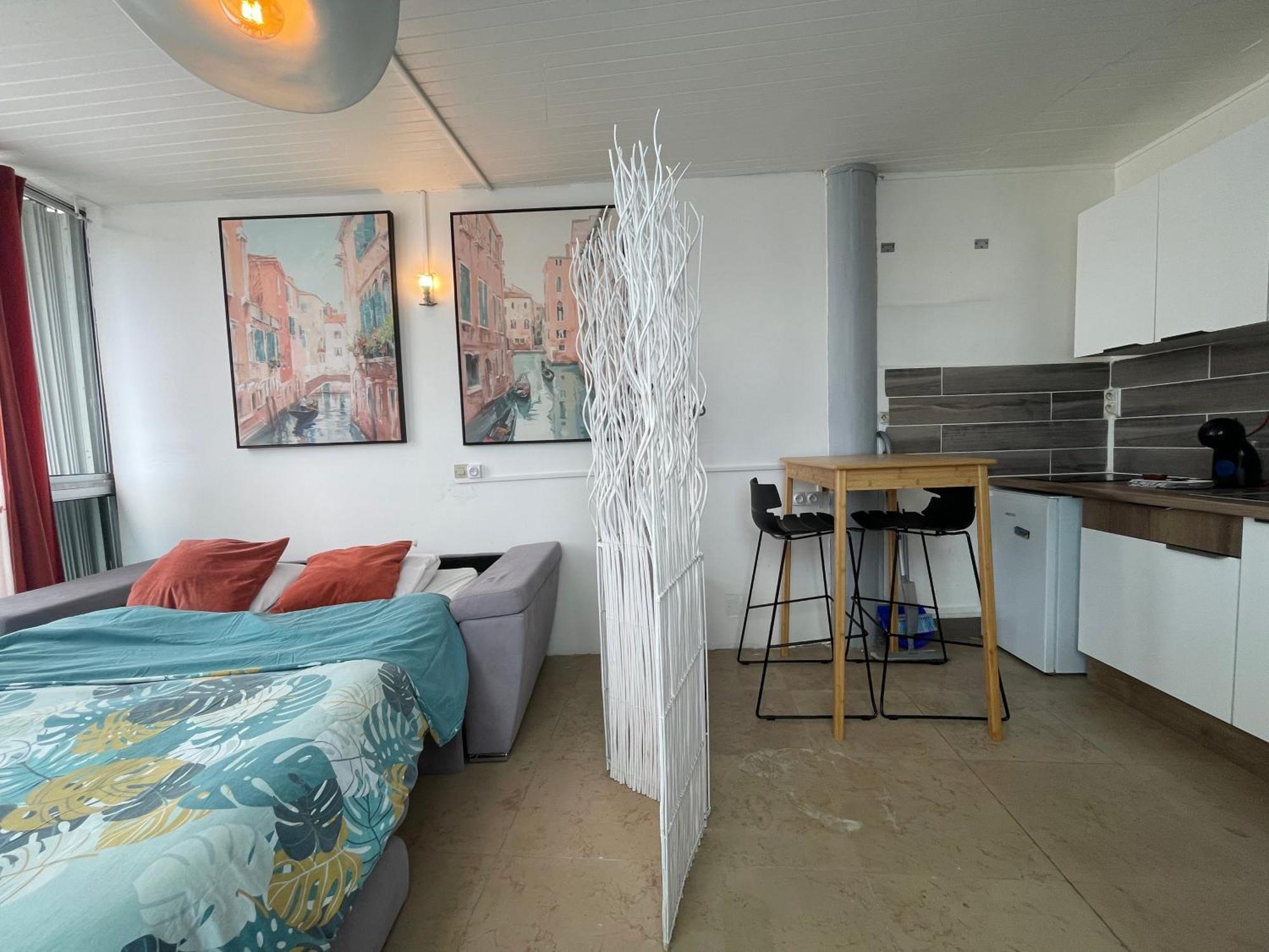 Penthouse Seaside 10 Min Port, Croisiere Et Aeroport Apartment Пойнт а Питр Екстериор снимка